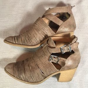 3/$20 Altar’d State Leather/Suede Booties Buckle